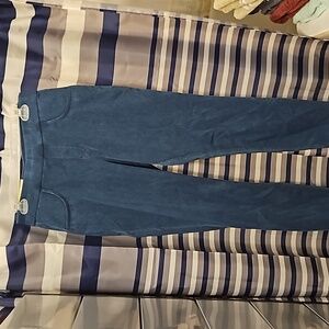 Hue yoga stretch denim leggings  NWT